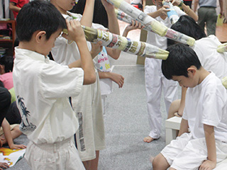 08